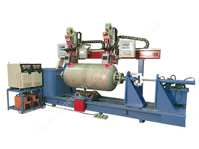 Stroj za obodno zavarivanje LNG boca za vozila